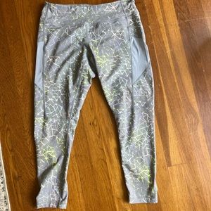 Zella athletic leggings